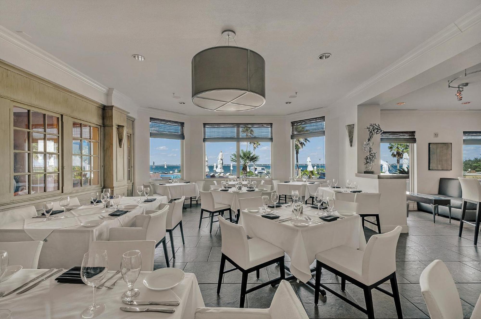 Portofino Tower1-908 Beachfront Sunrise Views 펜서콜라비치 외부 사진